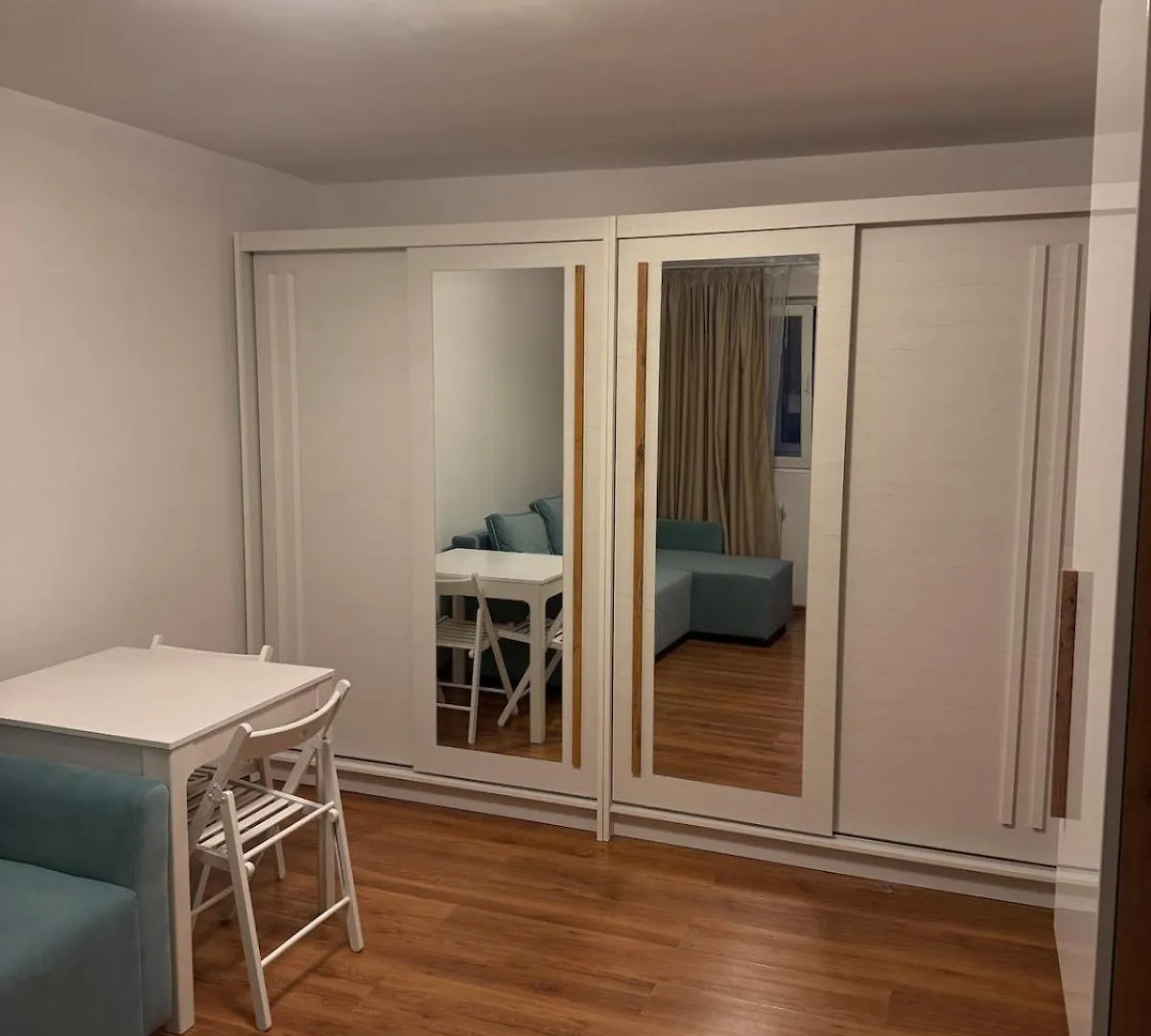 Peaceful & Cozy 2-Room Flat Bucharest Romania