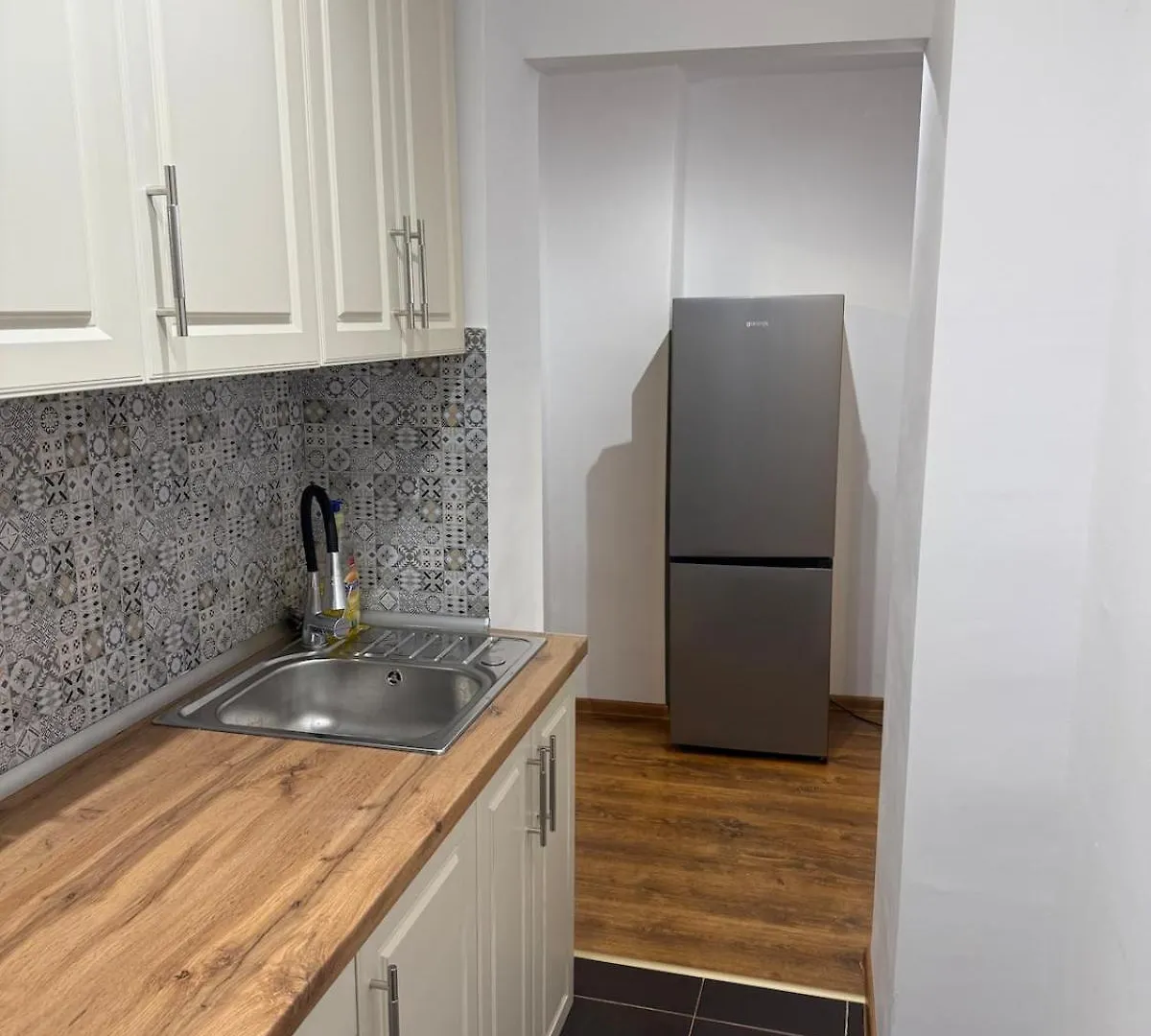 Apartment Peaceful & Cozy 2-Room Flat Bucharest