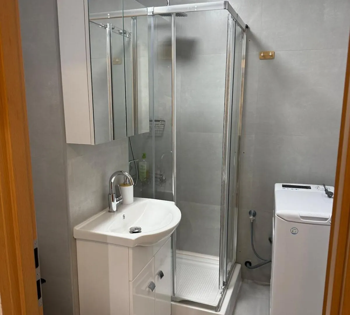 Peaceful & Cozy 2-Room Flat Bucharest Romania