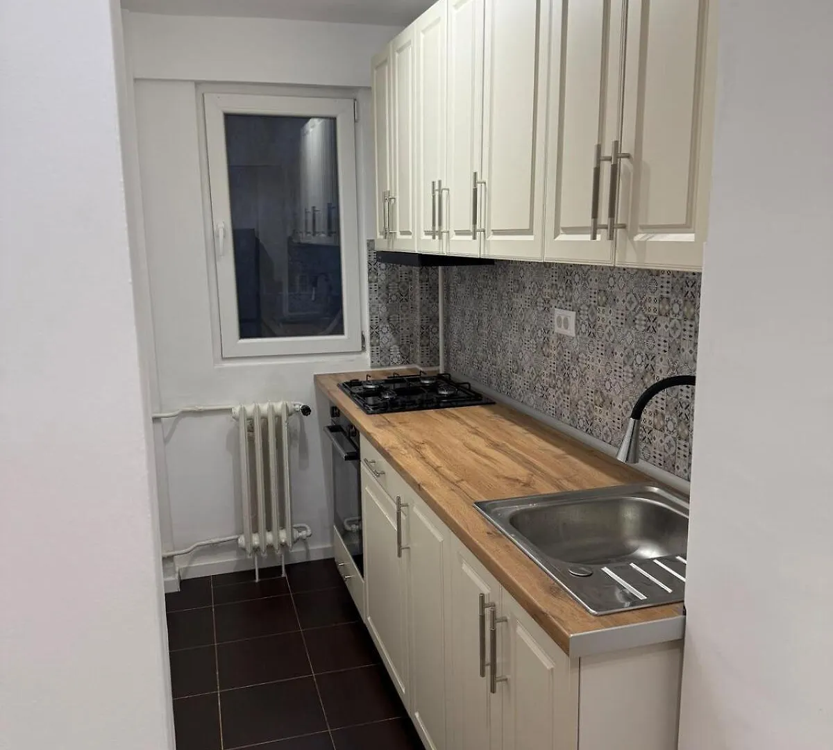 Peaceful & Cozy 2-Room Flat Bucharest Apartment